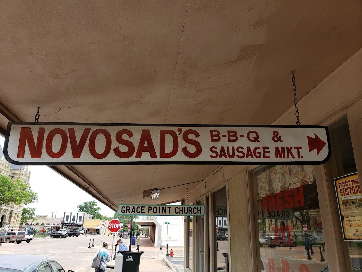 Novosad Bbq & Sausage Market